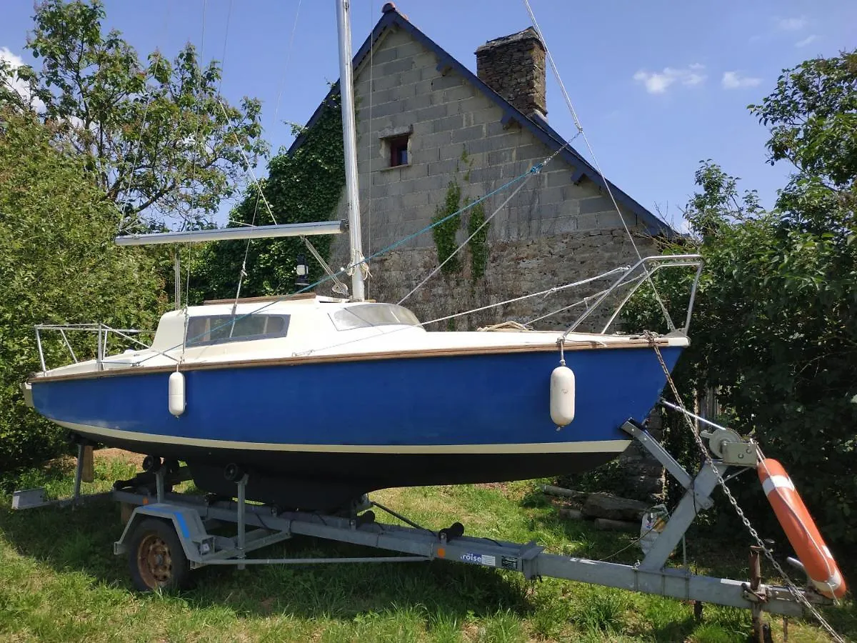 Hotel Edel De La Touche Balard Val-Couesnon Hotel en barco